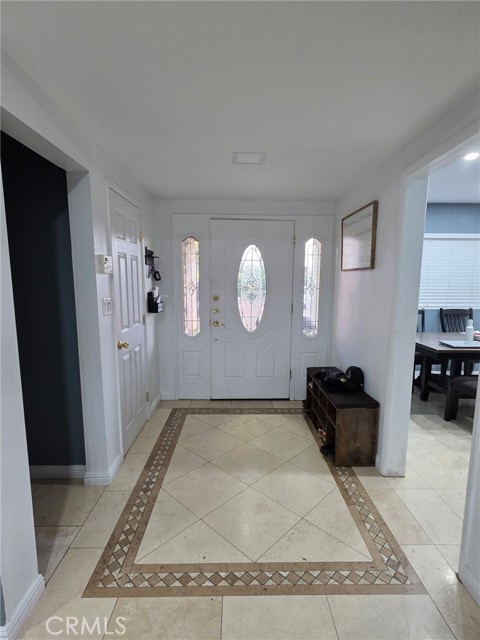 MLS #WS25136303 image #2