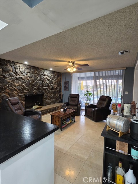 MLS #WS25136303 image #6