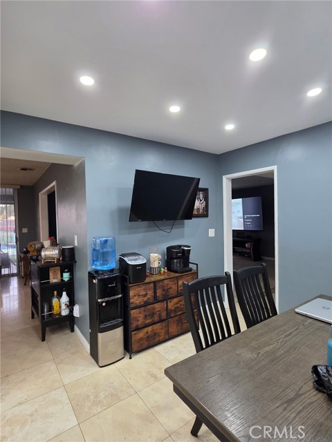 MLS #WS25136303 image #7