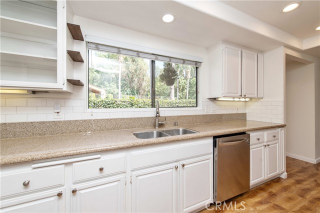 MLS #WS25138398 image #11