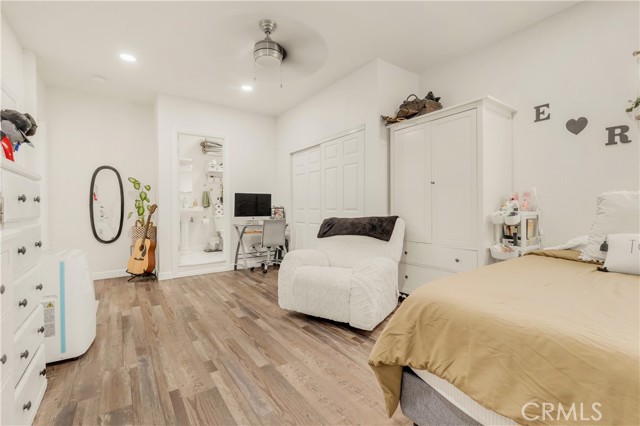 MLS #WS25141019 image #22