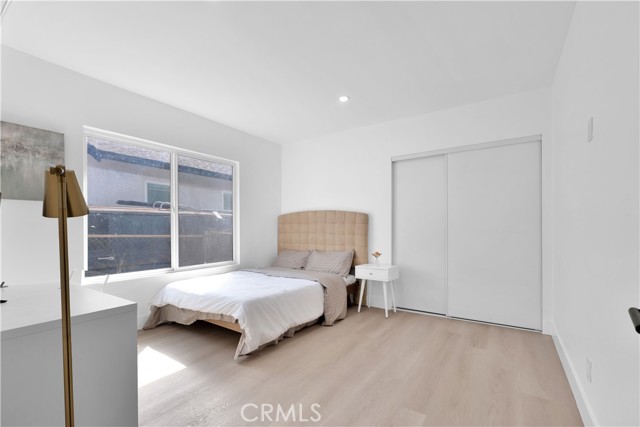 MLS #WS25142004 image #24