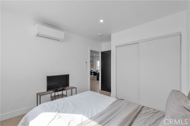 MLS #WS25142004 image #31