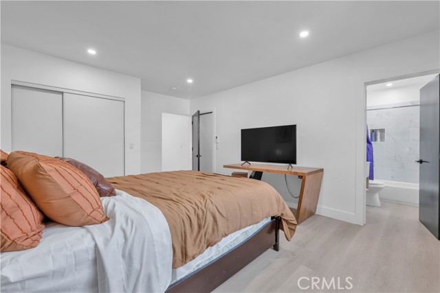 MLS #WS25142004 image #35