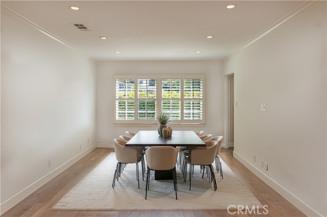 MLS #WS25142252 image #6