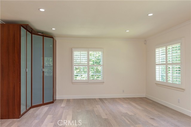 MLS #WS25142252 image #7