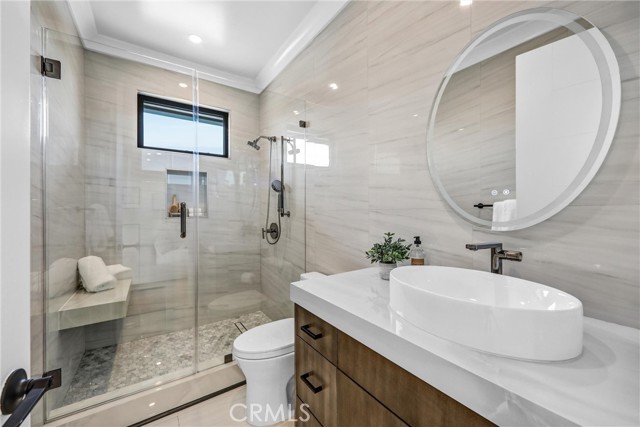 MLS #WS25143365 image #23