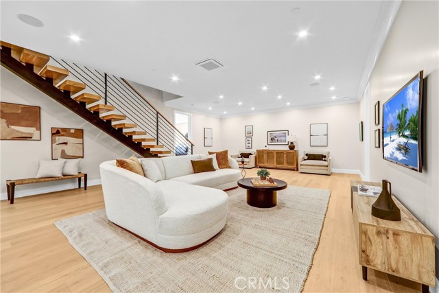 MLS #WS25143365 image #43