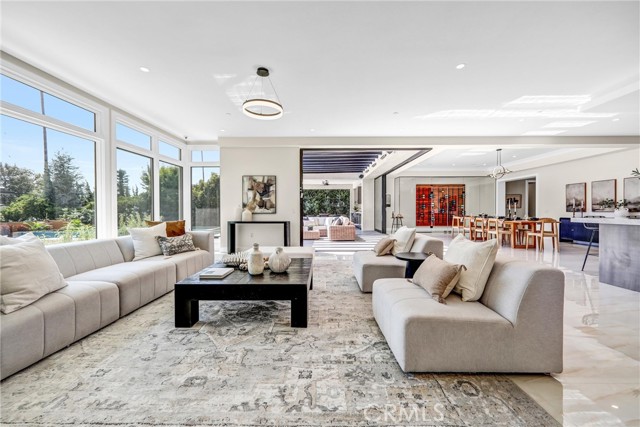 MLS #WS25143365 image #7