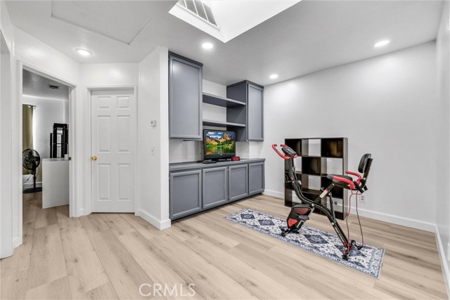 MLS #WS25143557 image #15