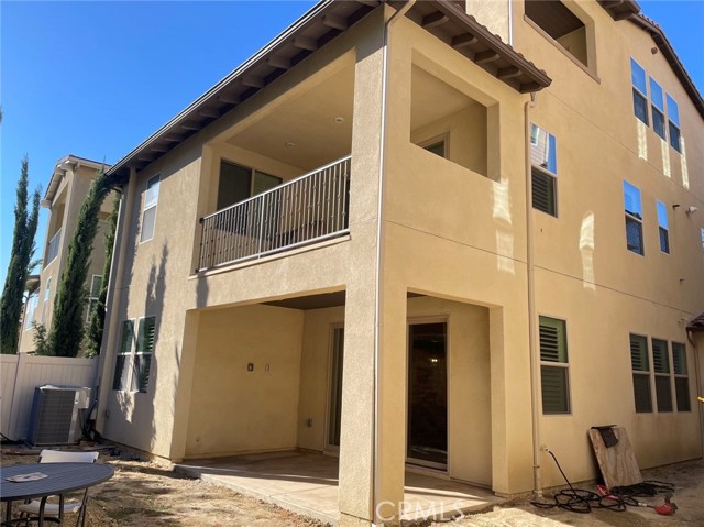 MLS #WS25144280 image #1