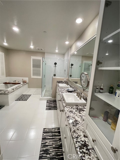 MLS #WS25144280 image #7