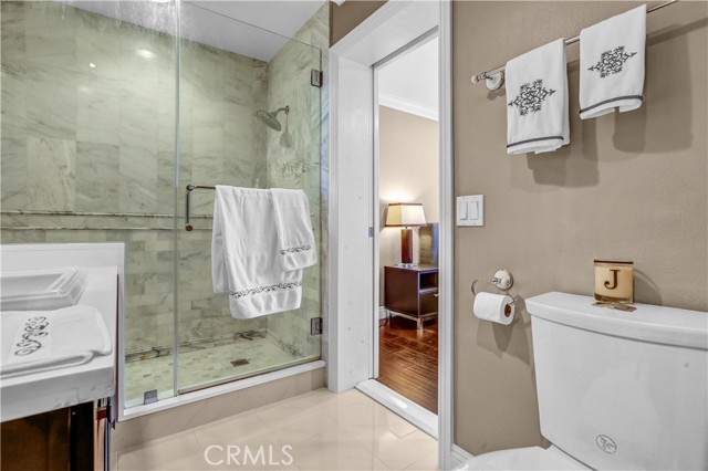 MLS #WS25144286 image #9