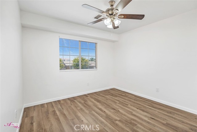 MLS #WS25148992 image #16