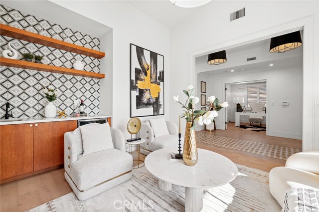 MLS #WS25149796 image #11