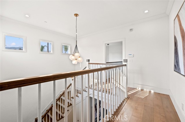 MLS #WS25149796 image #40