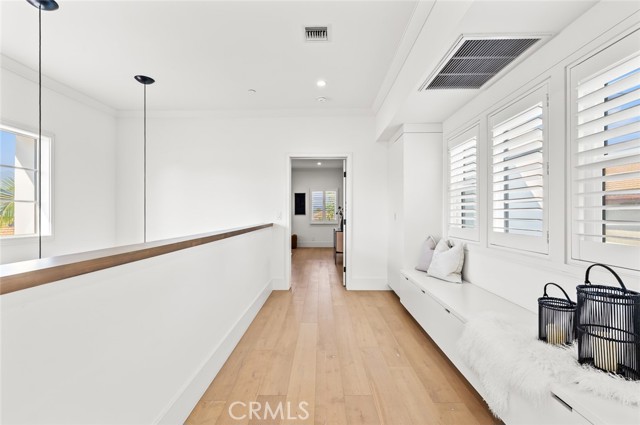 MLS #WS25149796 image #41