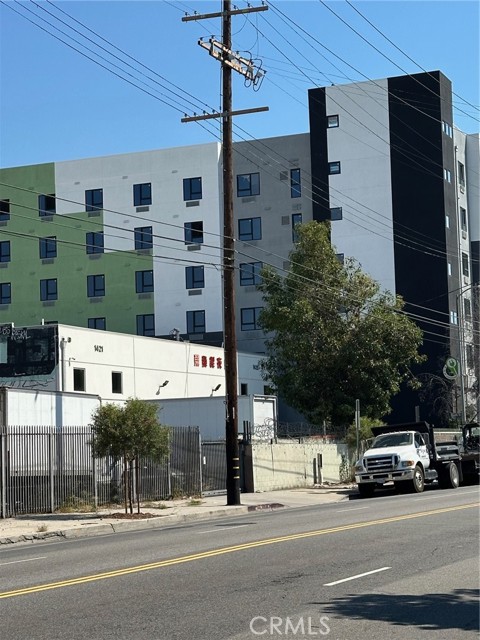 MLS #WS25150773 image #3