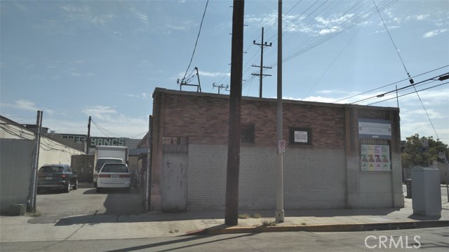 MLS #WS25150773 image #9