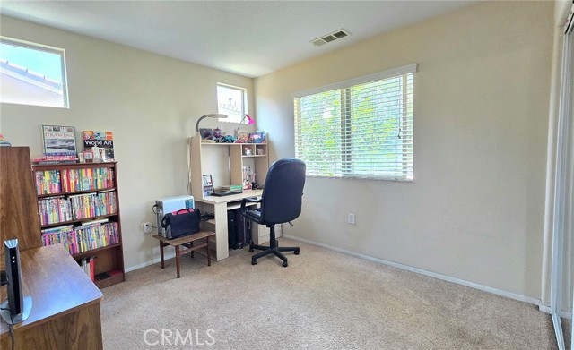 MLS #WS25150878 image #17