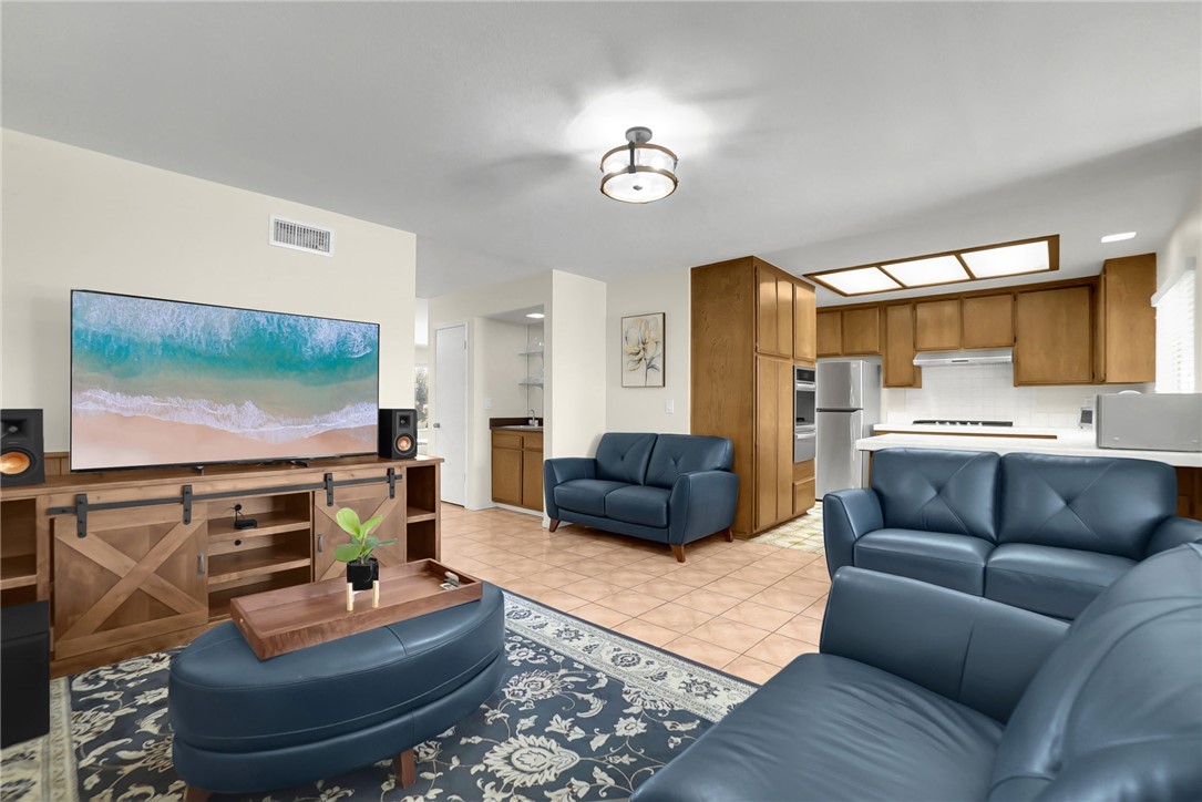 MLS #WS25151647 image #4