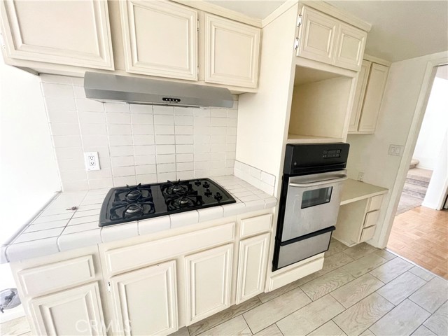 MLS #WS25155124 image #10