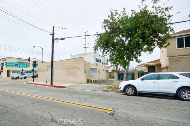 MLS #WS25155403 image #3