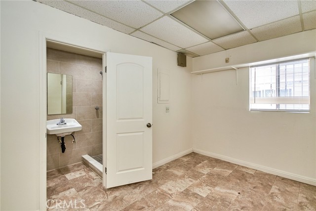 MLS #WS25155403 image #9