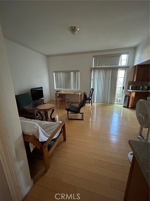 MLS #WS25156368 image #3