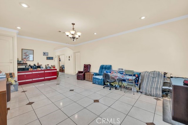 MLS #WS25158507 image #8