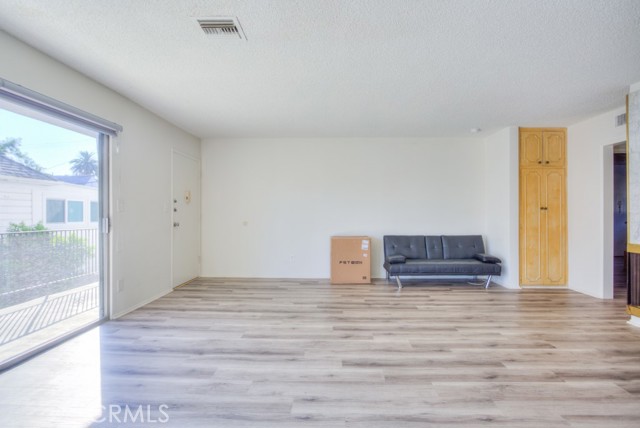 MLS #WS25158518 image #10