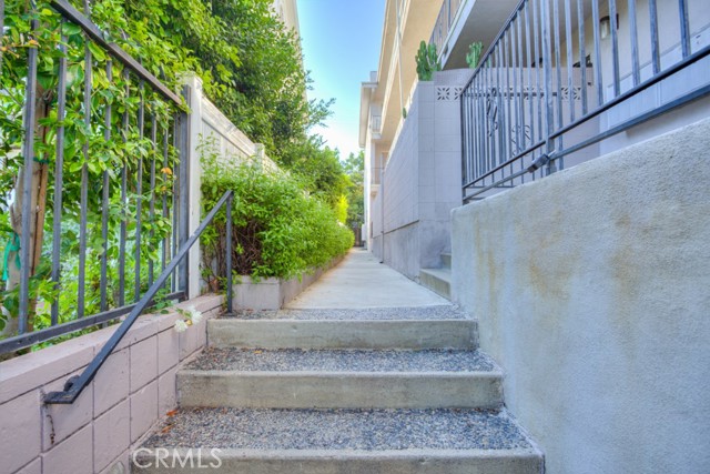 MLS #WS25158518 image #3