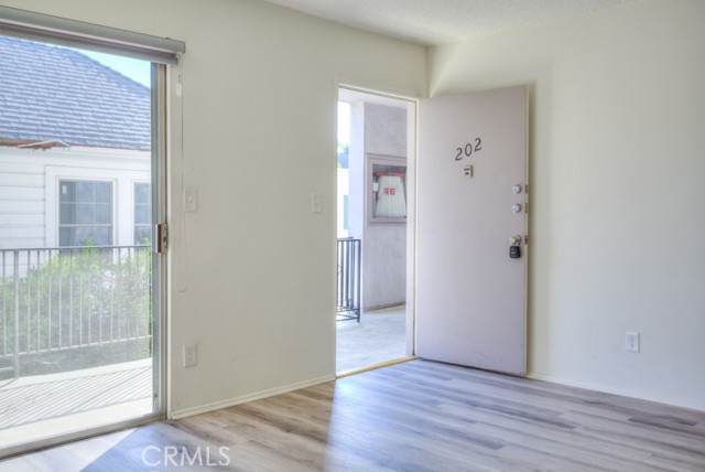 MLS #WS25158518 image #6