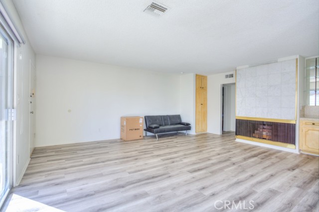 MLS #WS25158518 image #7