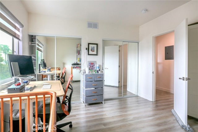 MLS #WS25159091 image #23