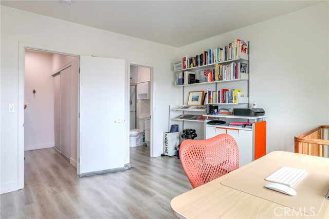 MLS #WS25159091 image #25