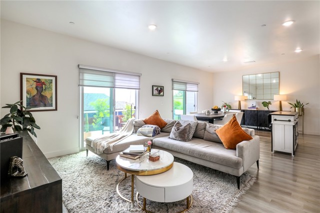 MLS #WS25159091 image #8