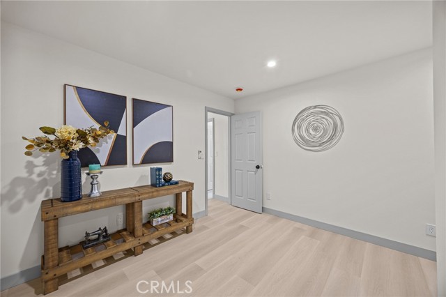 MLS #WS25159920 image #15