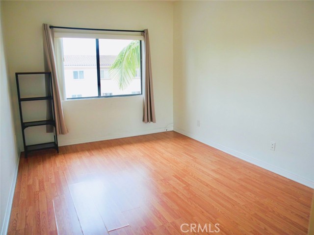 MLS #WS25160769 image #11