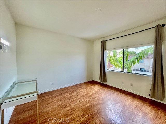 MLS #WS25160769 image #15