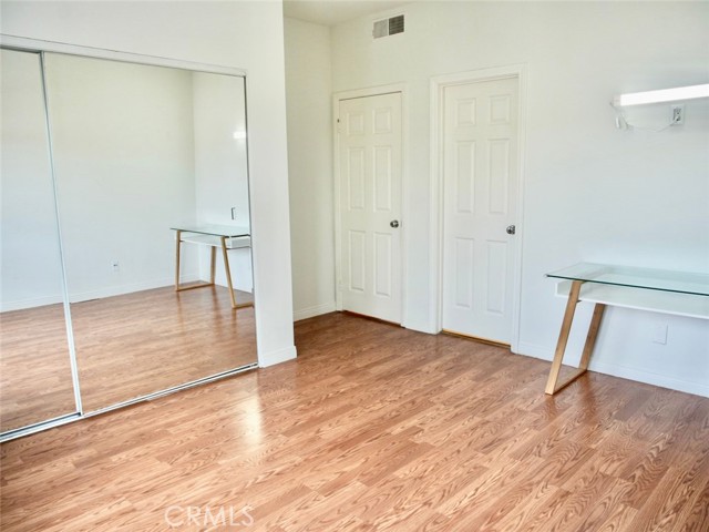 MLS #WS25160769 image #16