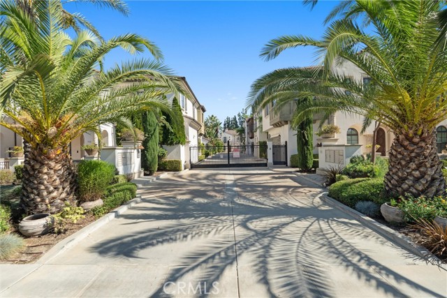 MLS #WS25161788 image #5