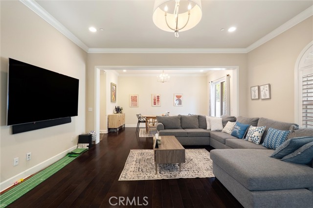 MLS #WS25161788 image #8