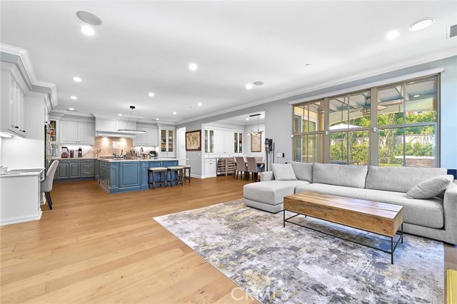 MLS #WS25162420 image #8