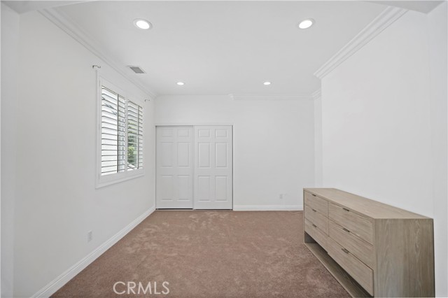 MLS #WS25162863 image #17