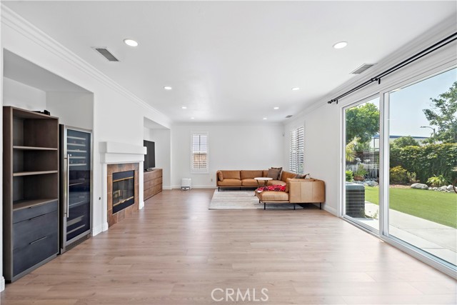 MLS #WS25162863 image #5