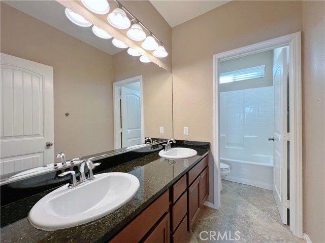 MLS #WS25162922 image #12