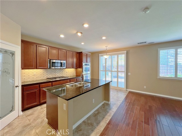 MLS #WS25162922 image #4