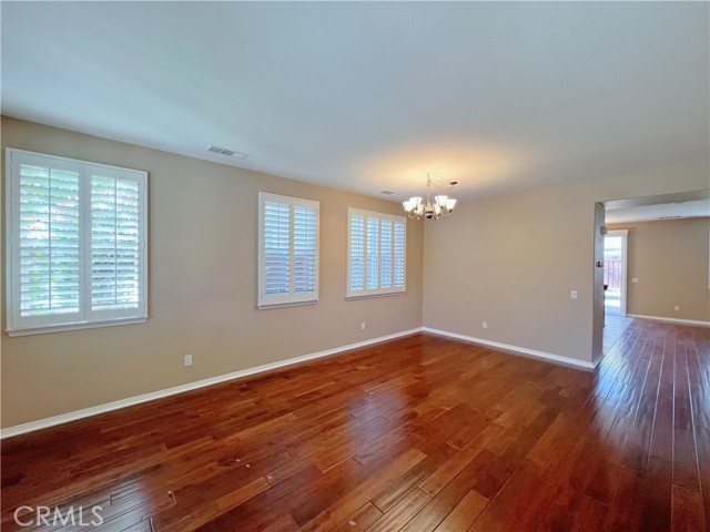 MLS #WS25162922 image #6
