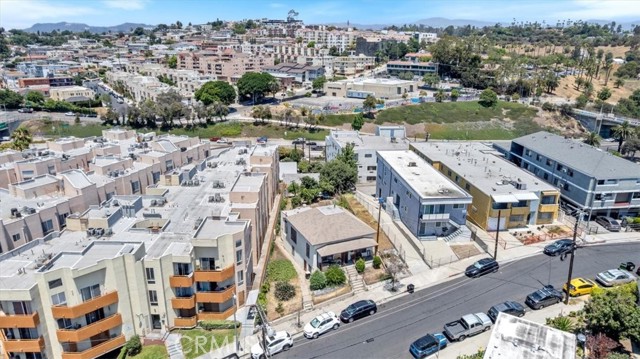 MLS #WS25164299 image #10